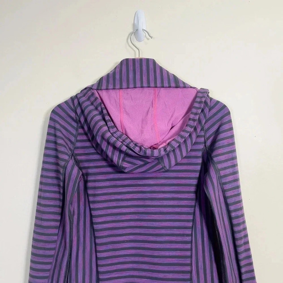 LULULEMON  | STRIDE JACKET IN PURPLE STRIPES - Picture 10 of 12
